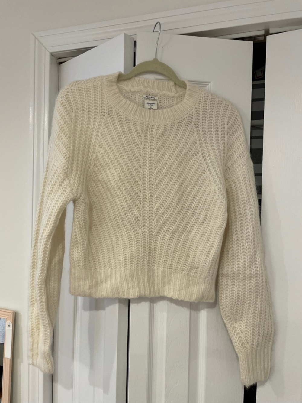Abercrombie & Fitch Cream Fuzzy Crewneck Sweater